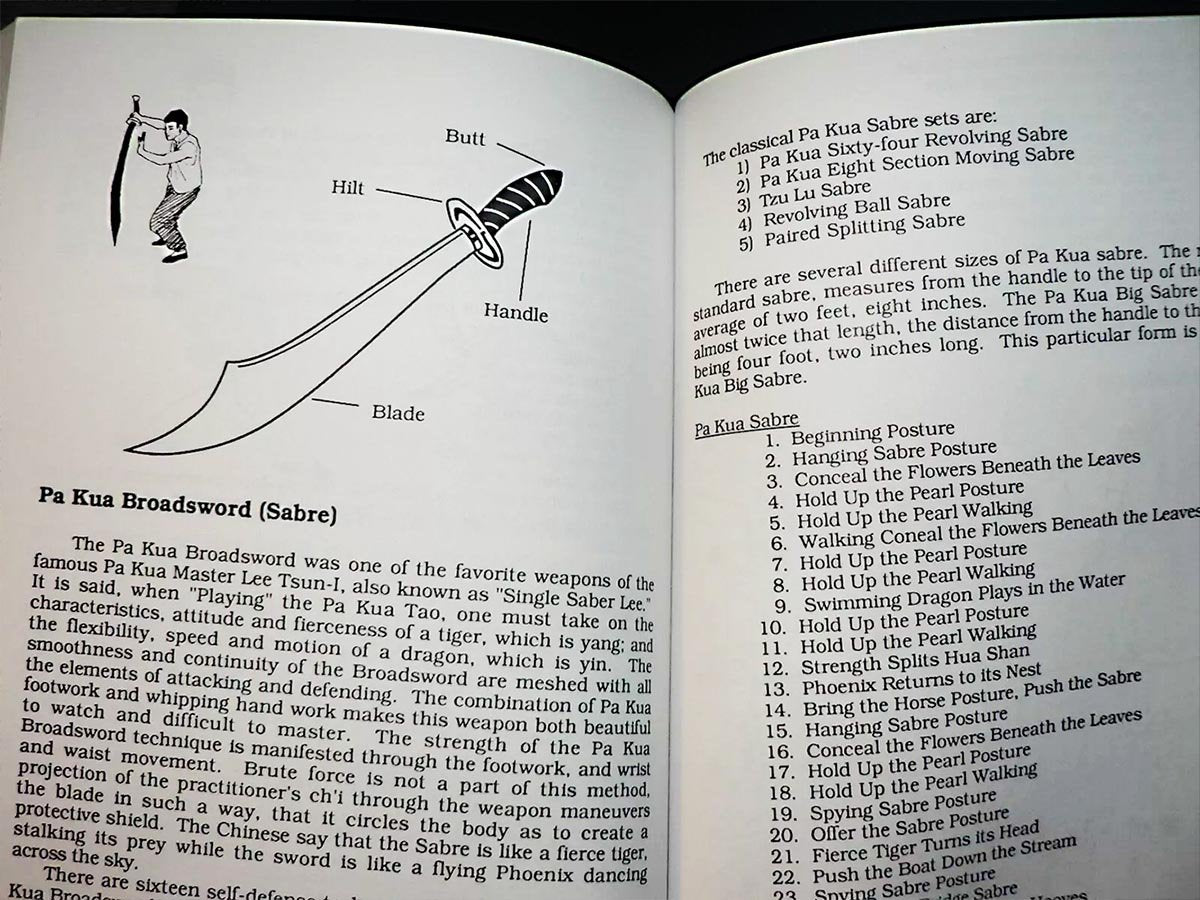 Dr. Jerry Alan Johnson, Joseph Crandall. - Classical Pa Kua Chang: Fighting Systems and Weapons